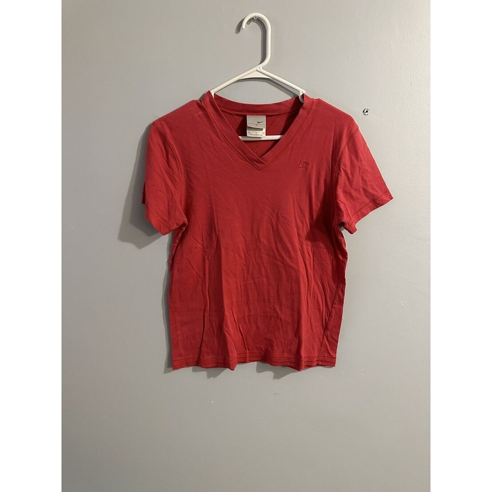 Nike Red Basic Tee Women’s Size M